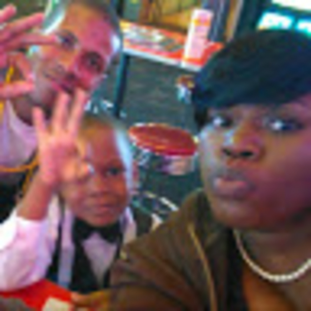 Meet your Posher, Tchommy